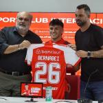 Alexandro Bernabei é apresentado no Inter e fala sobre adaptação no grupo