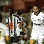 Atlético perde de virada para o Santos e segue na lanterna do Brasileiro Feminino