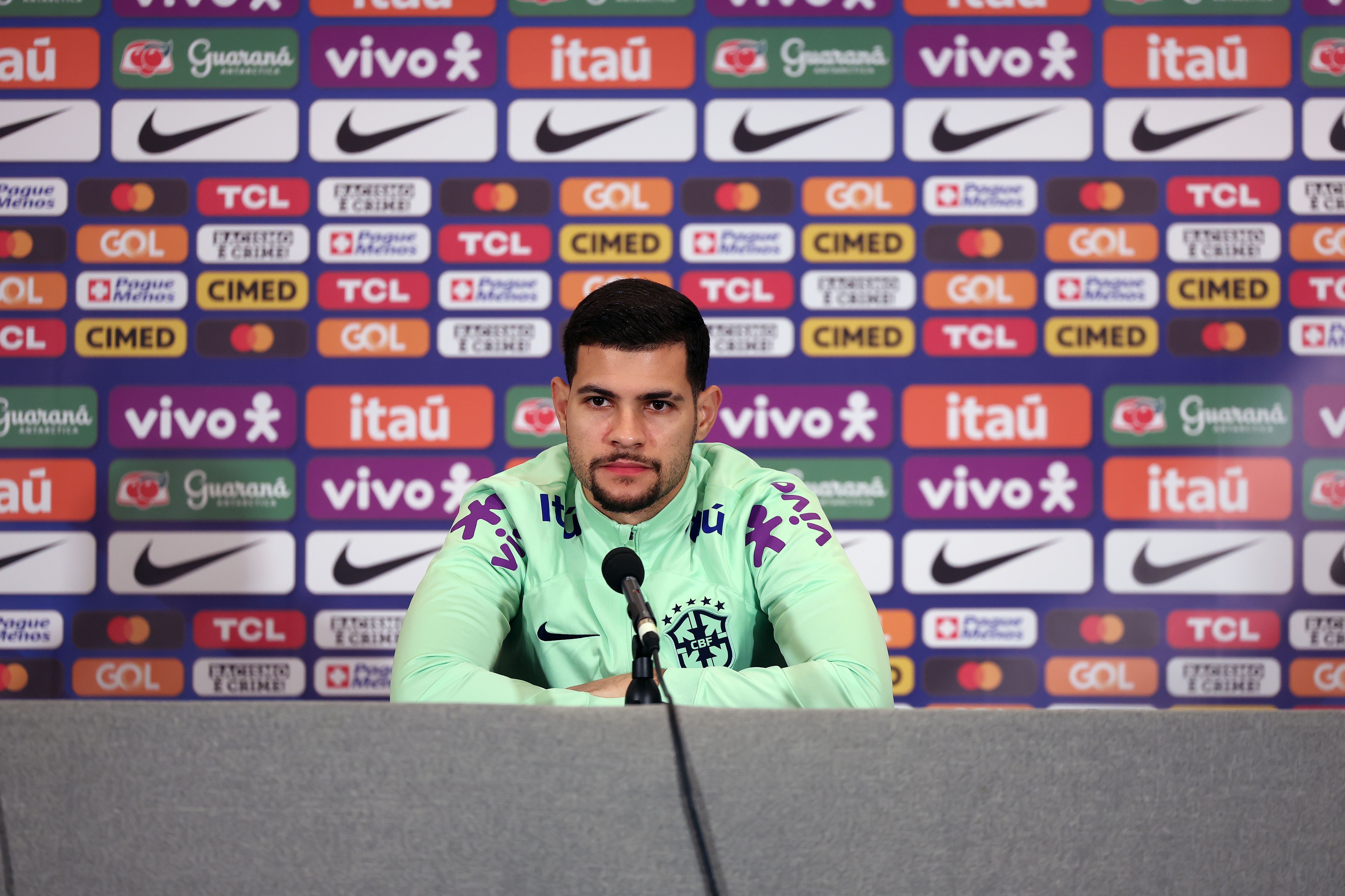 Bruno Guimarães fala sobre as diferenças entre Diniz e Dorival na Seleção