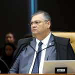 Dino vota para manter suspensão do X e critica atitude de Musk: ‘pura politicagem e demagogia’