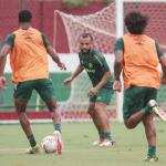 Samuel Xavier deve voltar ao time em estreia do Fluminense na Libertadores