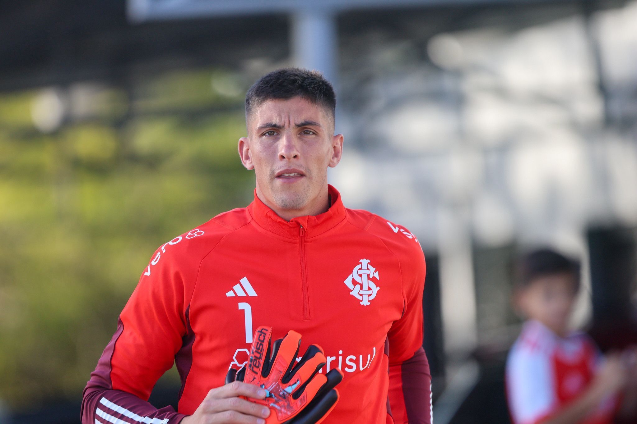 Rochet é relacionado pelo Inter para enfrentar o Juventude na semifinal do Gauchão; veja lista