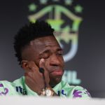 Dorival sobre racismo: 'É uma covardia o que acontece com Vinícius Jr.'