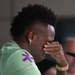 Vini Jr fala se vai deixar o Real Madrid após os ataques racistas