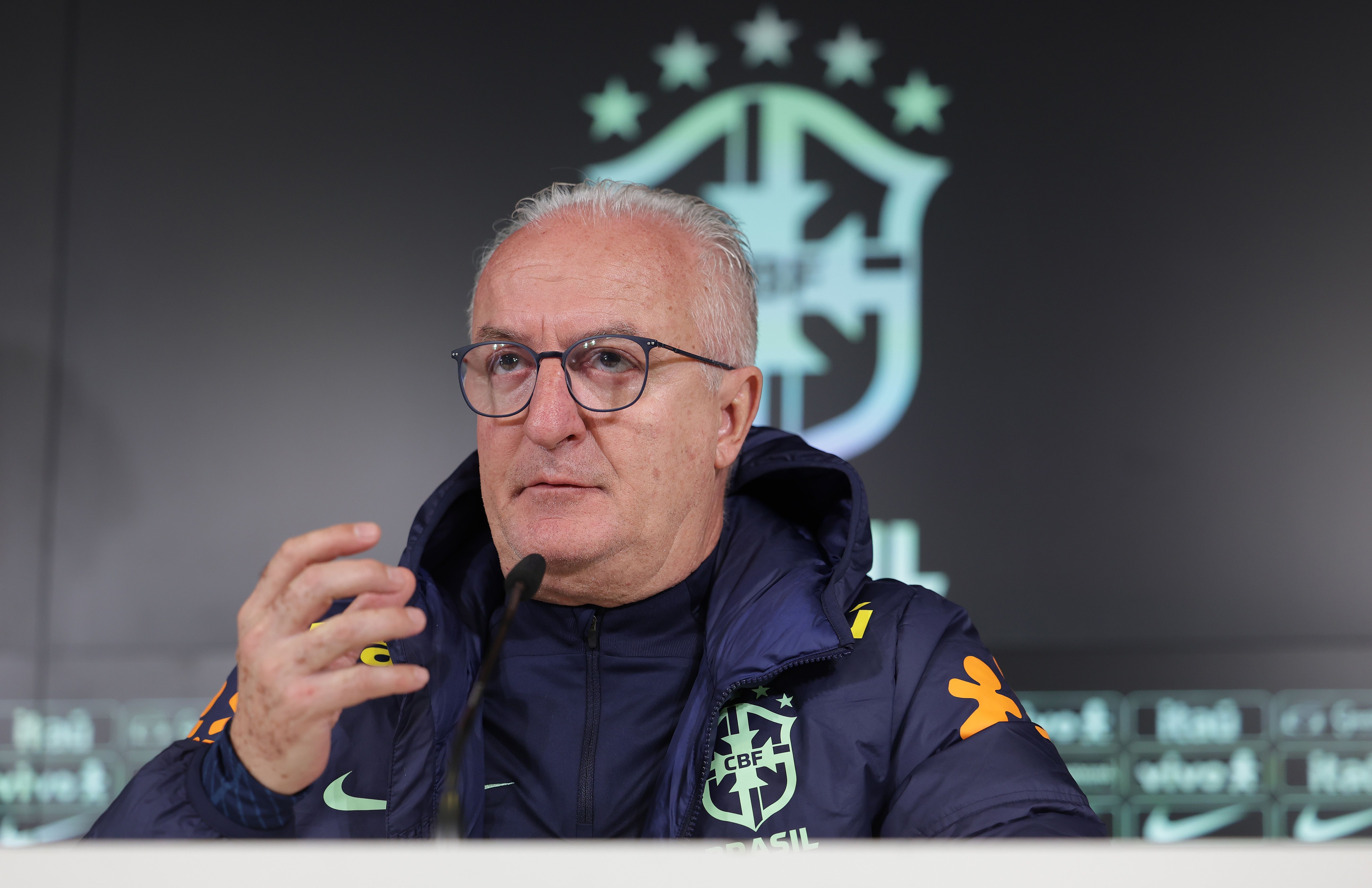 Escalação da Seleção: Dorival descarta Endrick como titular contra a Espanha