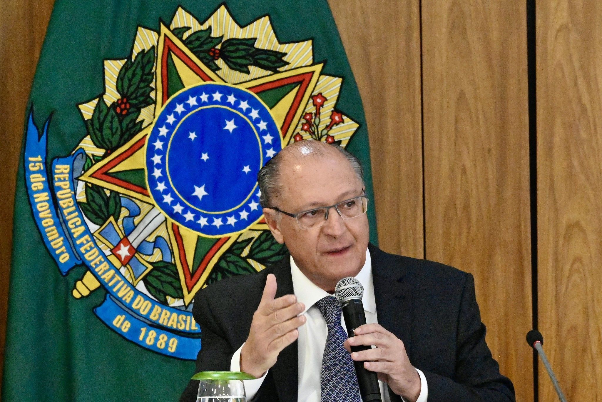 Alckmin segue entendimento de Lula e cobra transparência na divulgação do resultado eleitoral na Venezuela