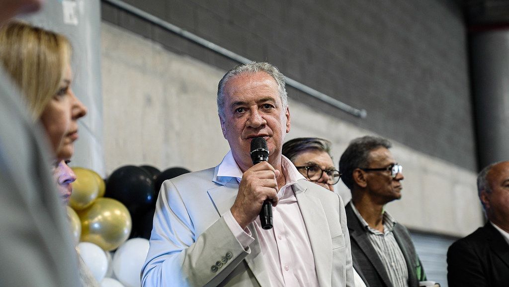 'Achei que ia morrer sem ver o Flamengo reclamar de arbitragem', ironiza presidente do Atlético