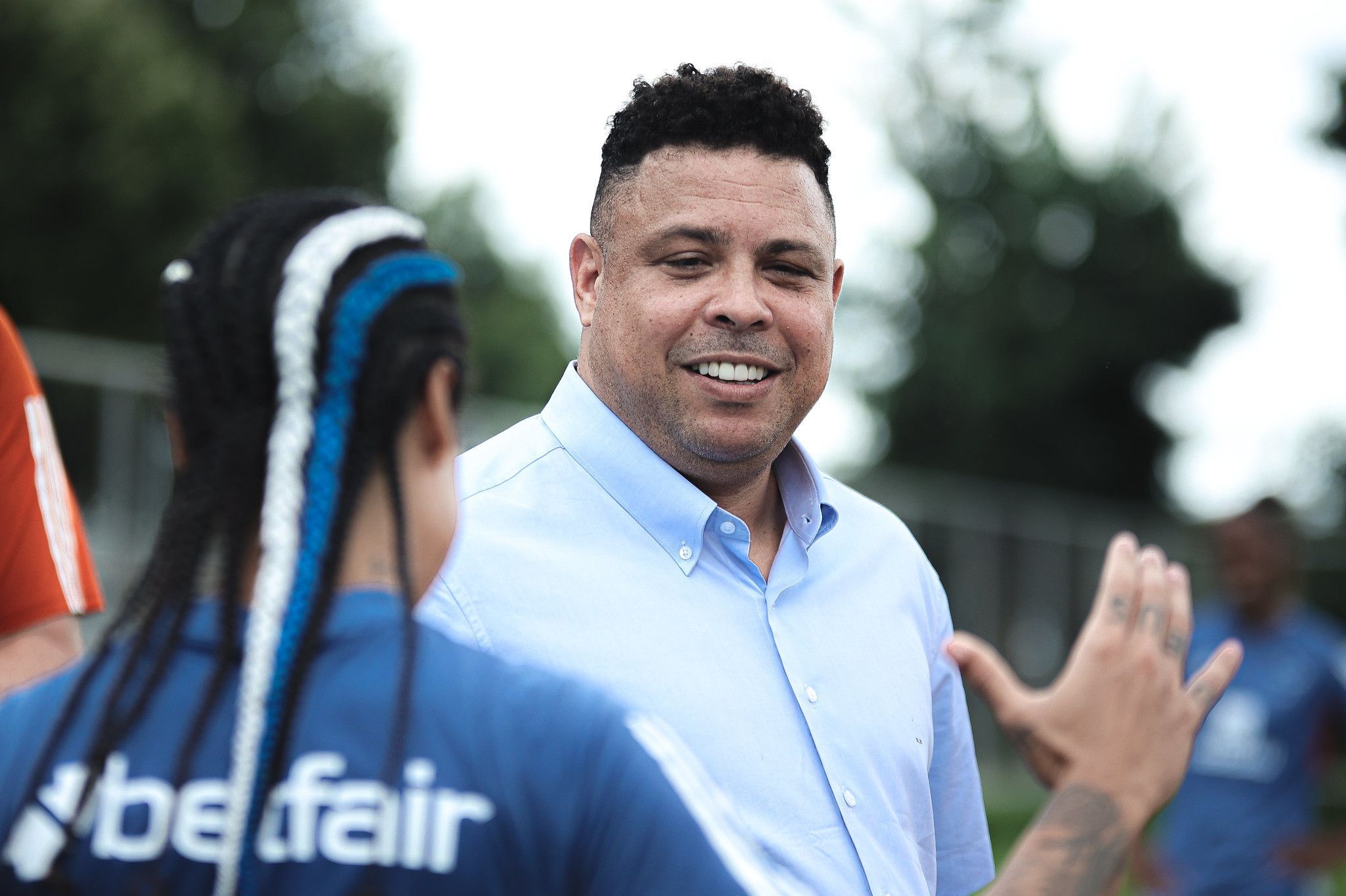 Destaque do Cruzeiro reage após encontrar com Ronaldo na Toca II