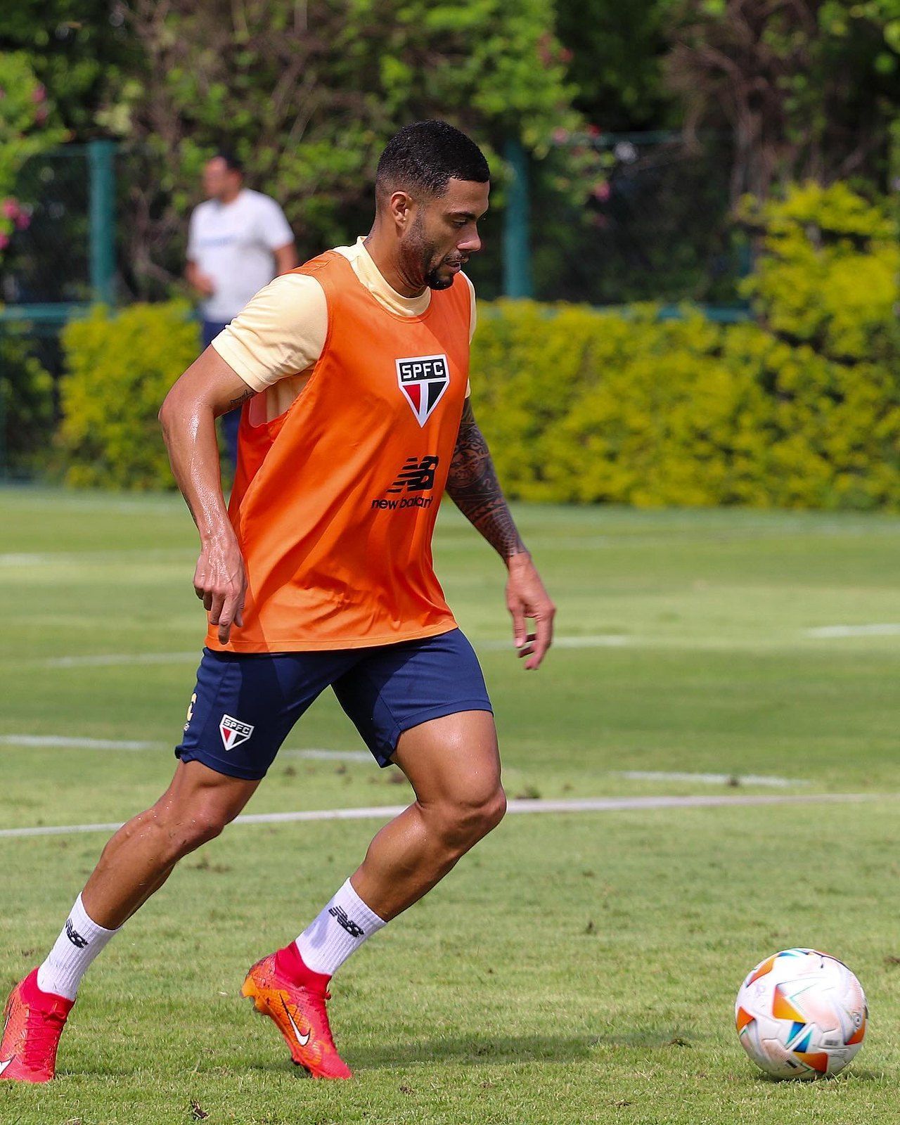 Dupla de atacantes evolui e treina no São Paulo para estreia na Libertadores