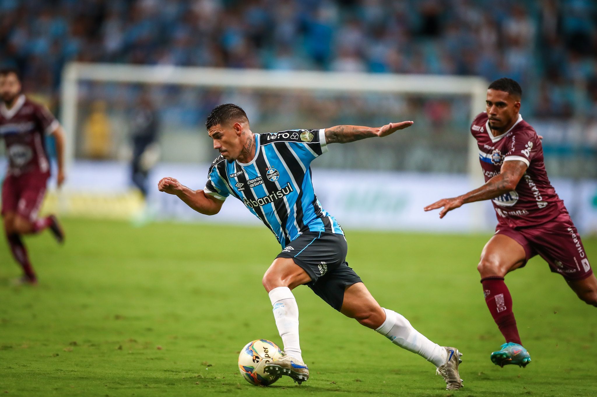 Renato conta que multou lateral Mayk, do Grêmio, em R$ 20 mil; entenda