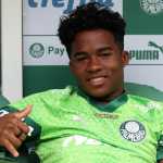 Endrick não participa de coletivo do Palmeiras e segue como dúvida para a final