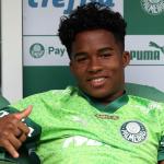 Endrick não participa de coletivo do Palmeiras e segue como dúvida para a final