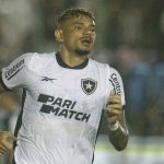 Botafogo goleia o Boavista e fica perto do título da Taça Rio