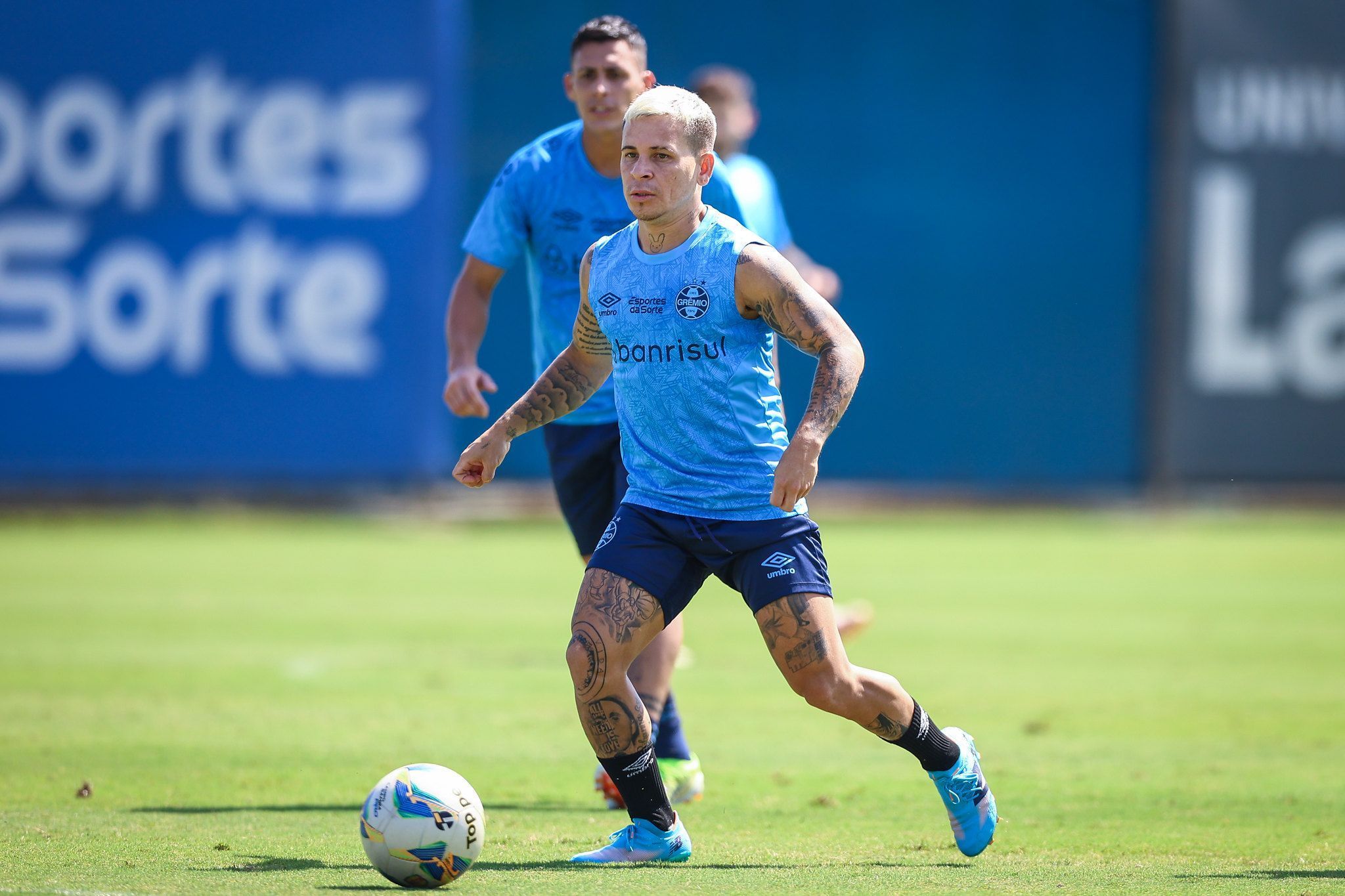 Grêmio divulga lista de relacionados com baixas para enfrentar o Juventude na final do Gauchão