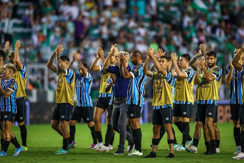 Grêmio divulga lista de inscritos na Copa Libertadores