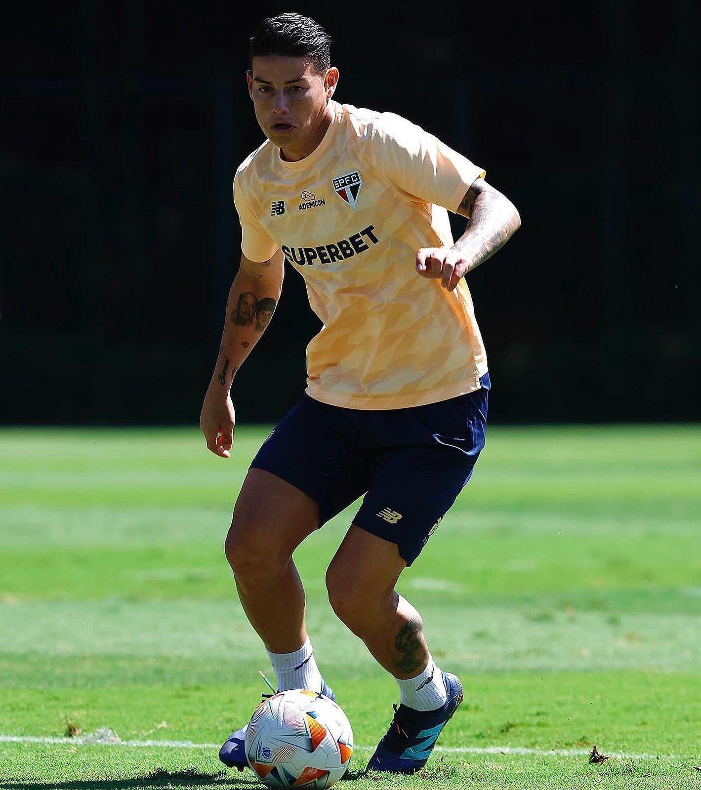 Saiba quanto o São Paulo detém dos direitos de James, que tem futuro incerto