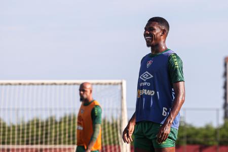 Lelê, atacante do Fluminense e artilheiro em 2024