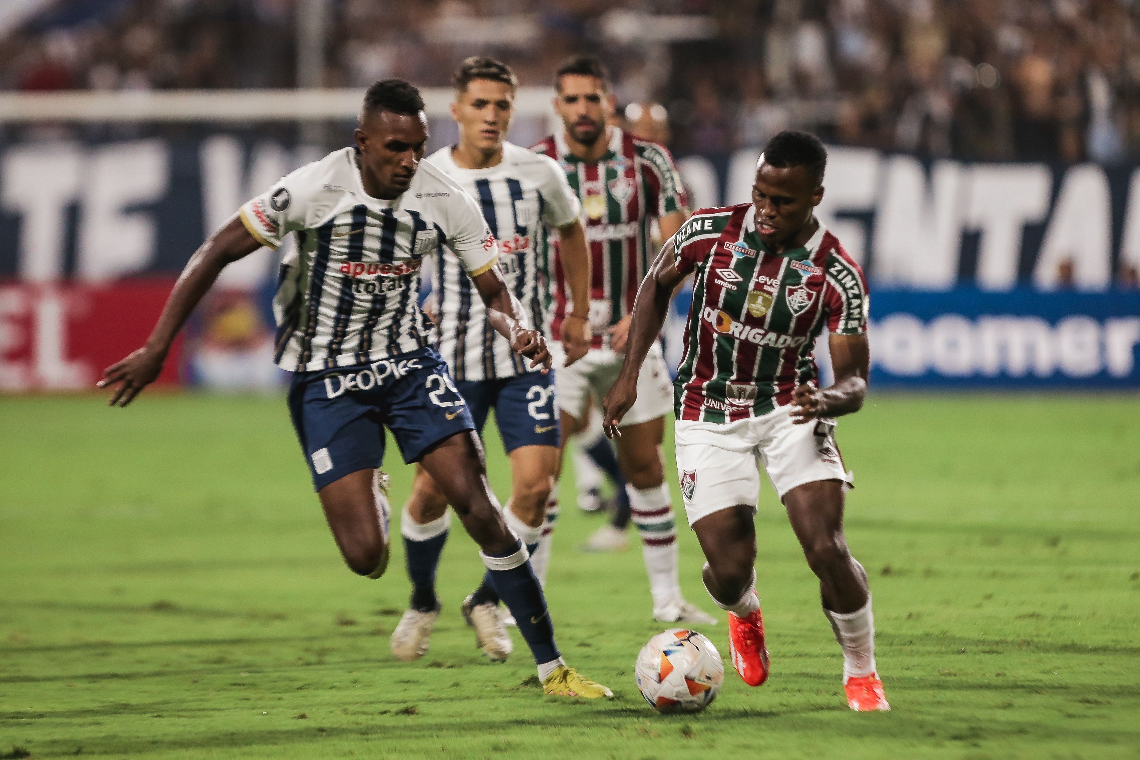 Fluminense recebe o Alianza Lima por recorde na Copa Libertadores