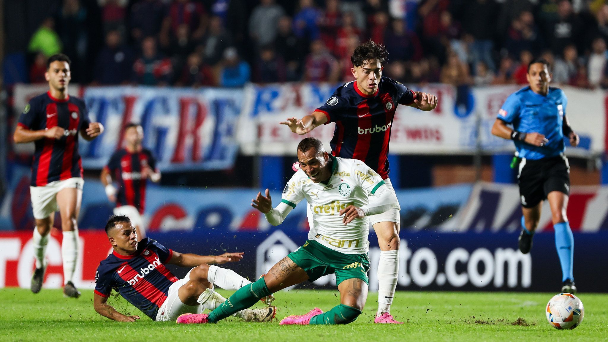 San Lorenzo aceita oferta do Palmeiras por Augustín Giay, diz imprensa argentina