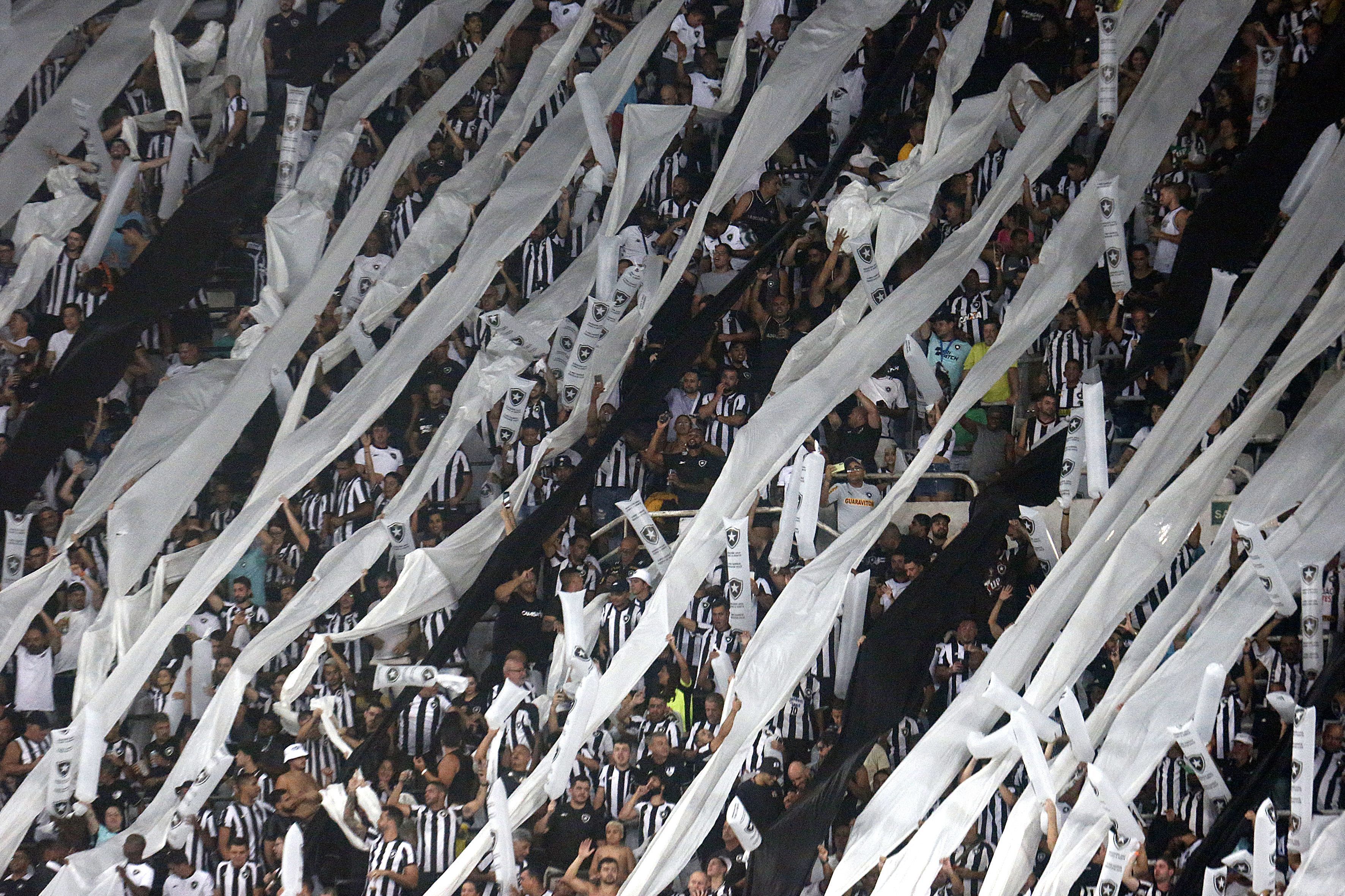 Botafogo: ingressos à venda para jogos contra Atlético-GO e Juventude