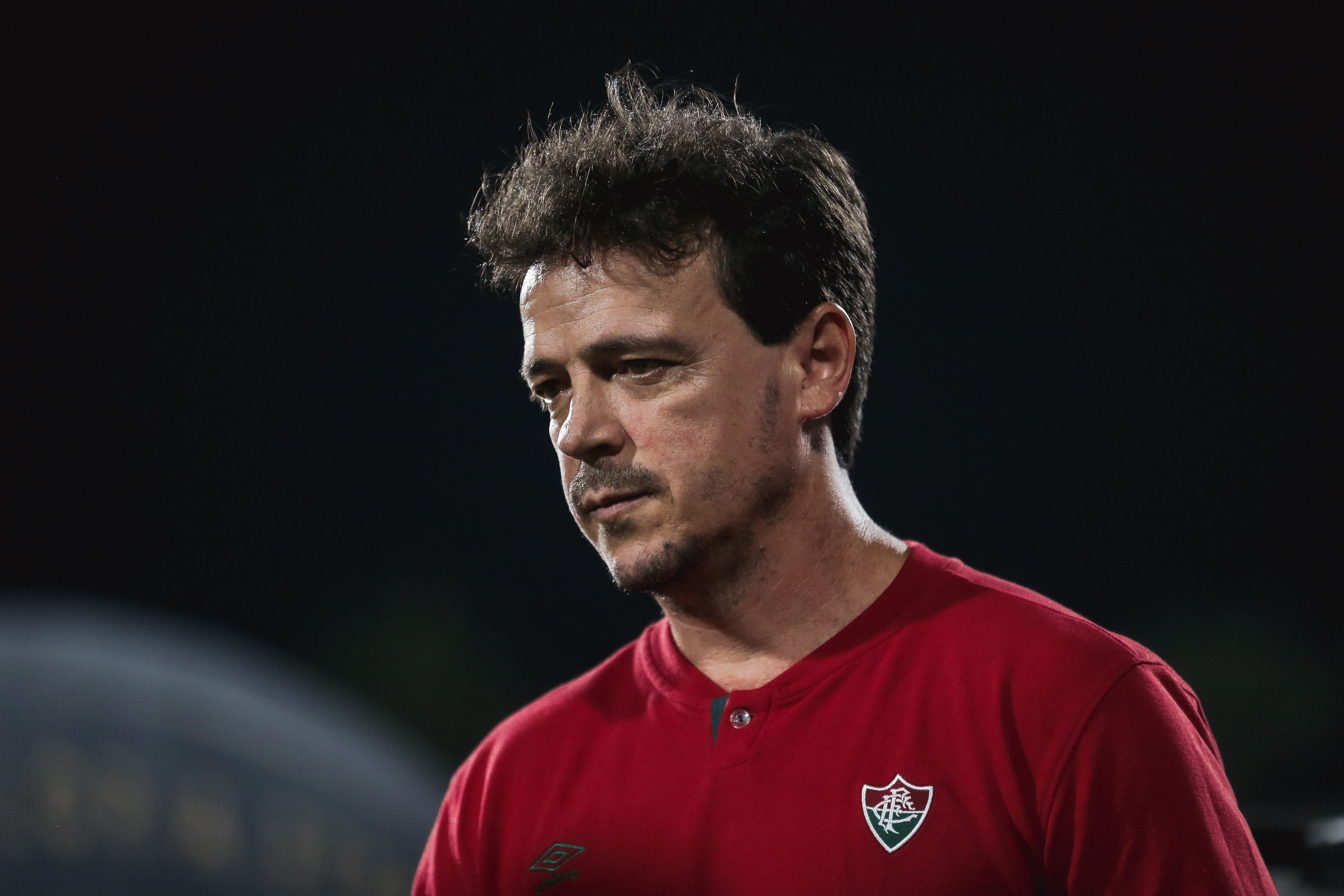 Fernando Diniz vê Fluminense com erros incomuns em empate na Libertadores
