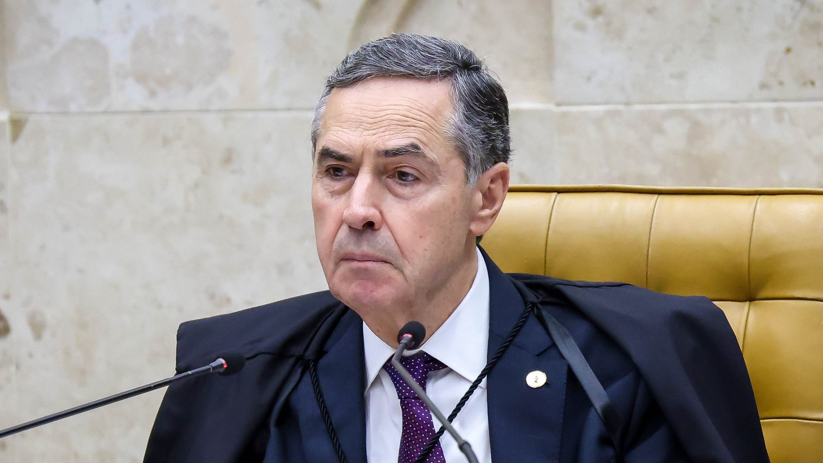É fake: filha de Barroso, do STF, não mora nos EUA e não será deportada