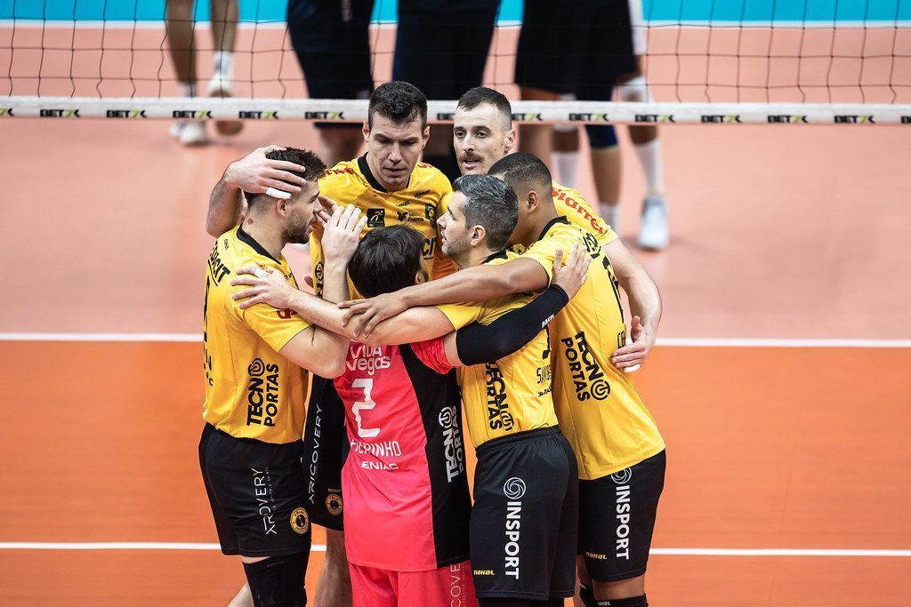 Guarulhos atropela Itambé Minas e se garante na semifinal da Superliga