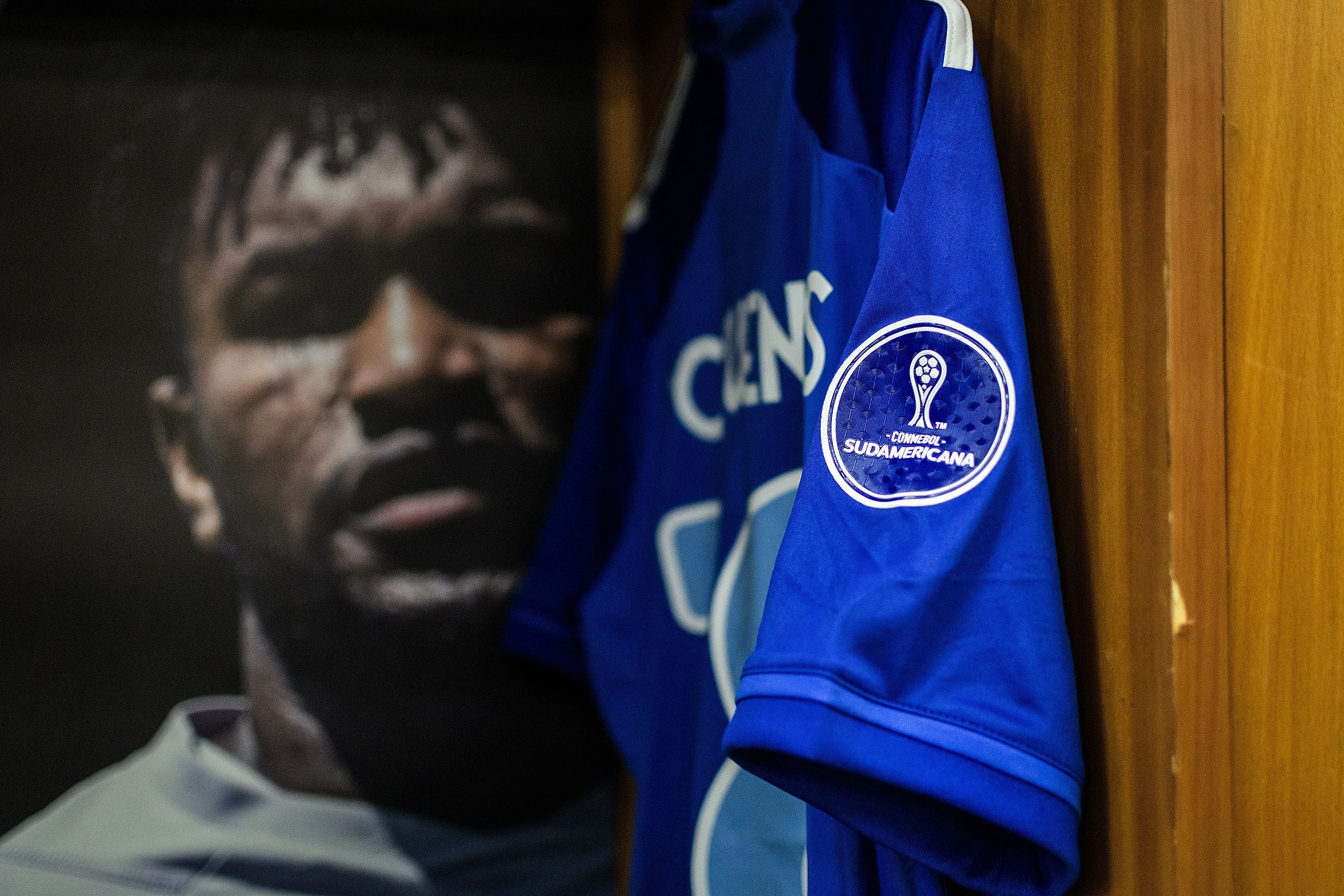 Escalação do Cruzeiro: Larcamón poupa titulares em estreia na Sul-Americana