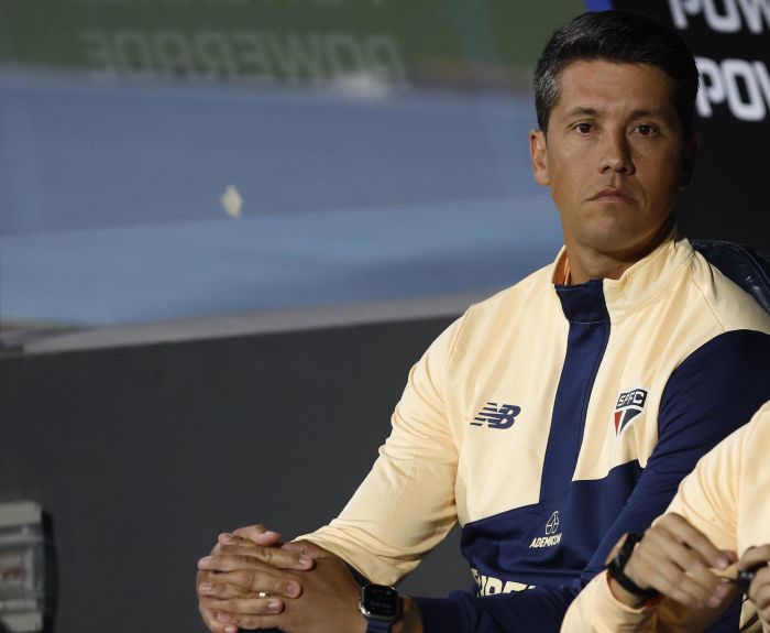 Thiago Carpini, técnico do São Paulo