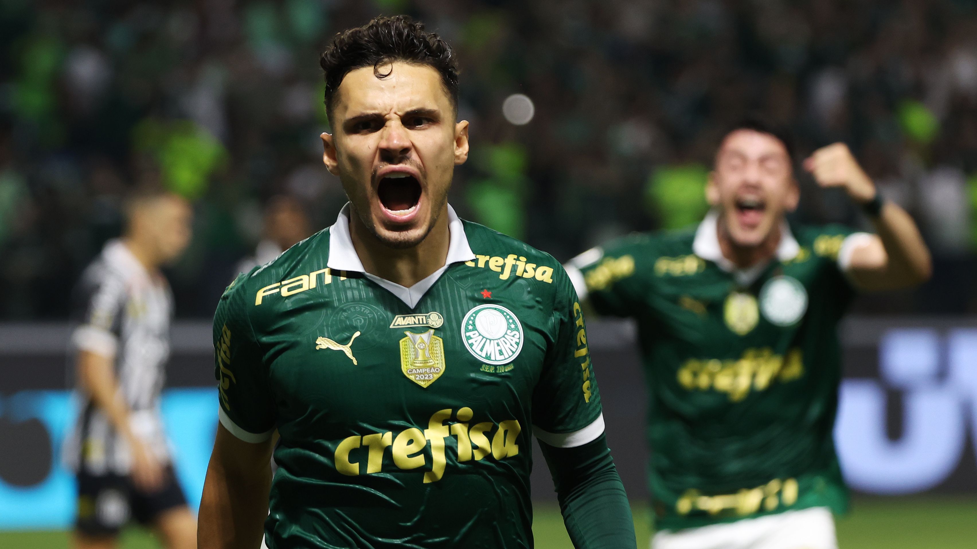 Palmeiras vira sobre o Santos e conquista o terceiro Paulistão consecutivo