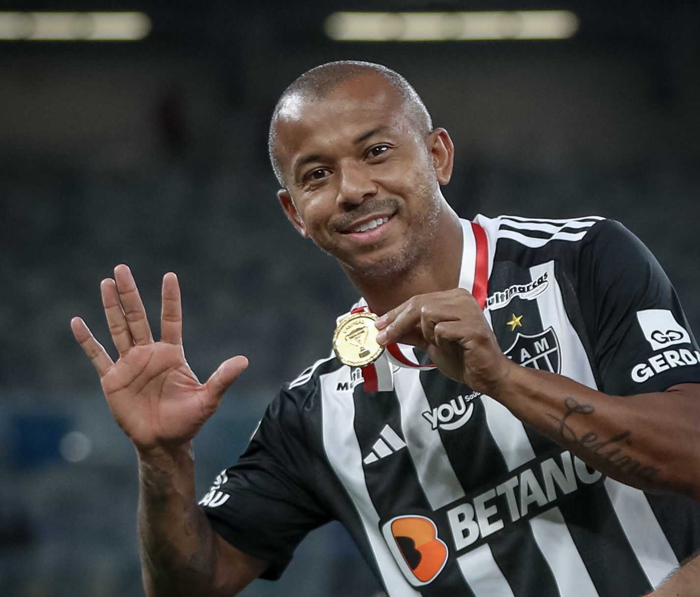 Mariano relembra primeira passagem e se declara ao Atlético: 'Voltar foi a melhor coisa'