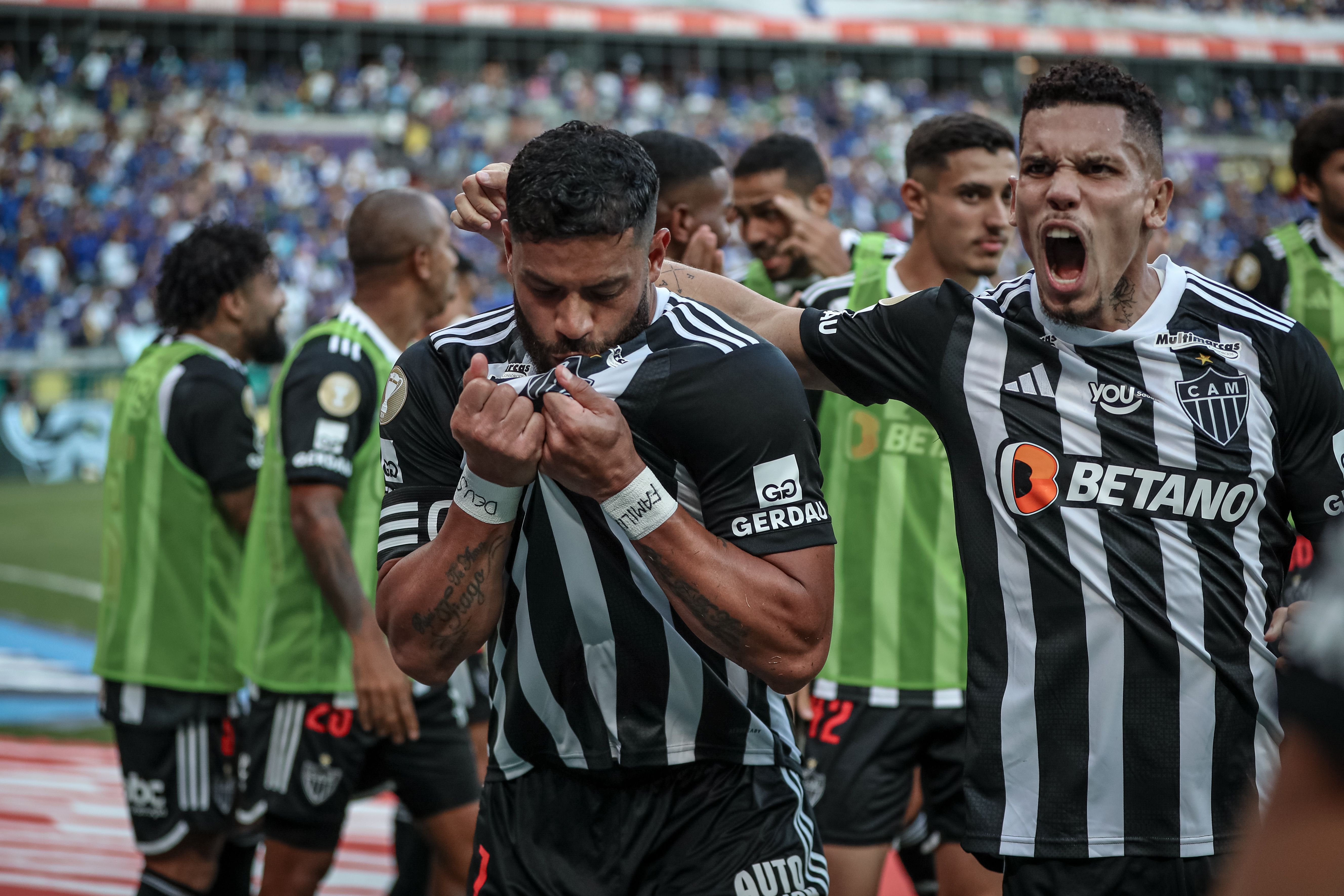 Hulk e Paulinho, do Atlético, formam dupla destaque do futebol brasileiro; veja números