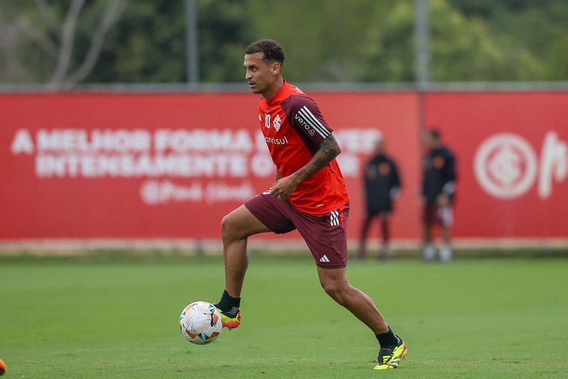 Inter perde seus dois principais jogadores para o início do Campeonato Brasileiro