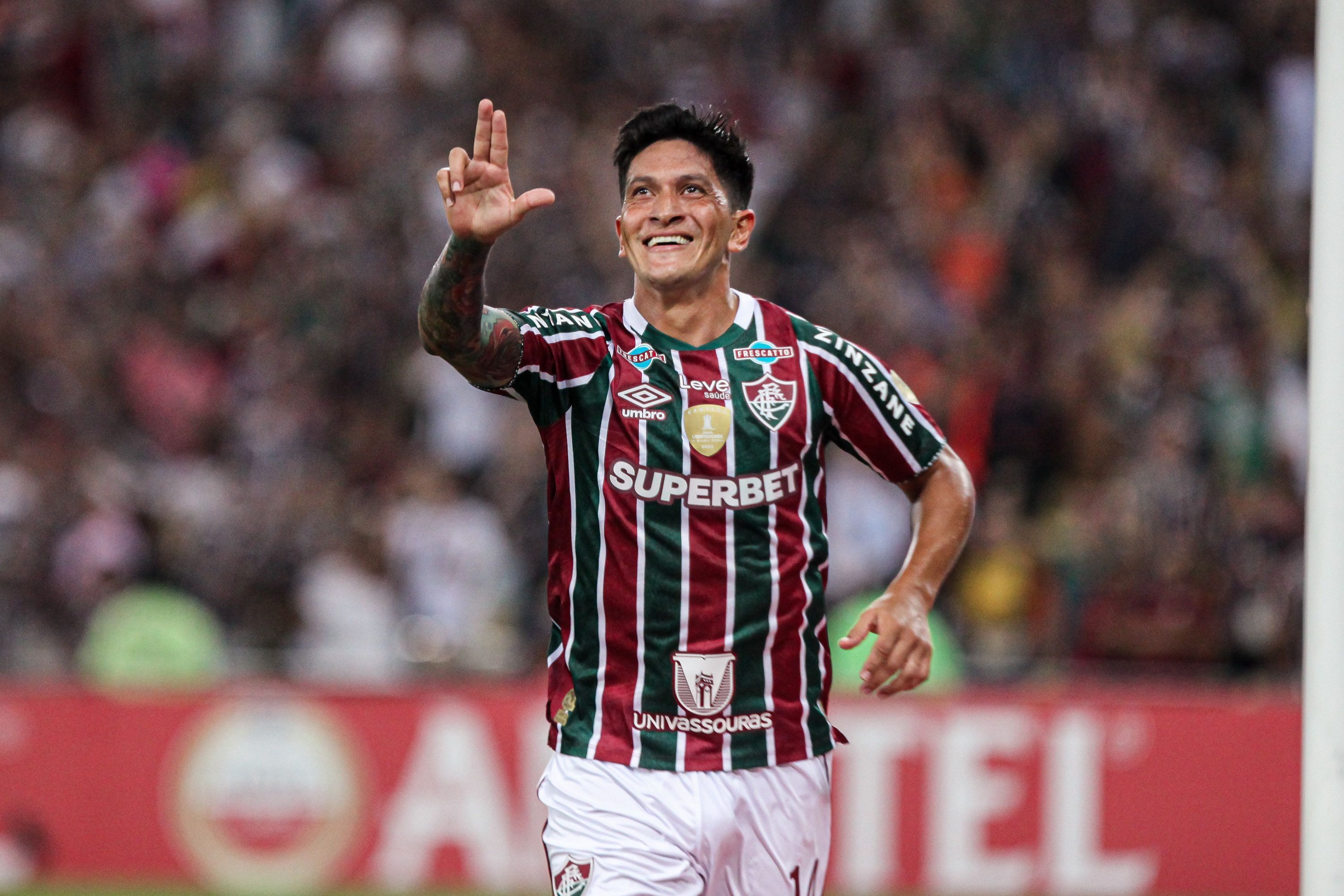 Fluminense vence o Colo-Colo-CHI, no Maracanã, pela Copa Libertadores