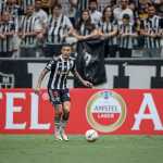 Aniversariante do Atlético, Arana tem histórico favorável contra o Corinthians