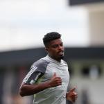 Grêmio avança por Edenilson e faz oferta milionária por Jemerson, do Atlético