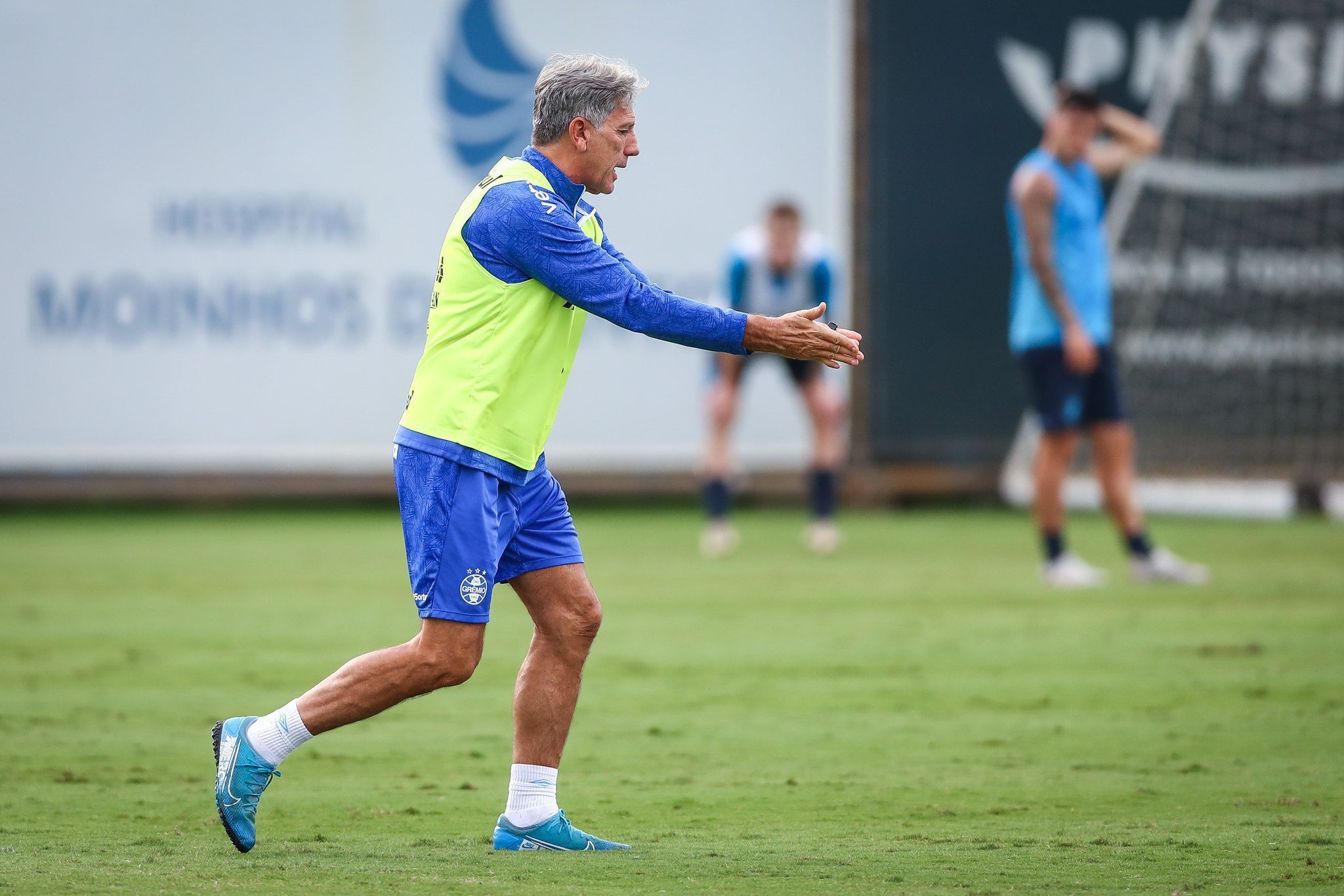 Grêmio recebe Athletico-PR na Arena em busca dos primeiros pontos no Brasileirão