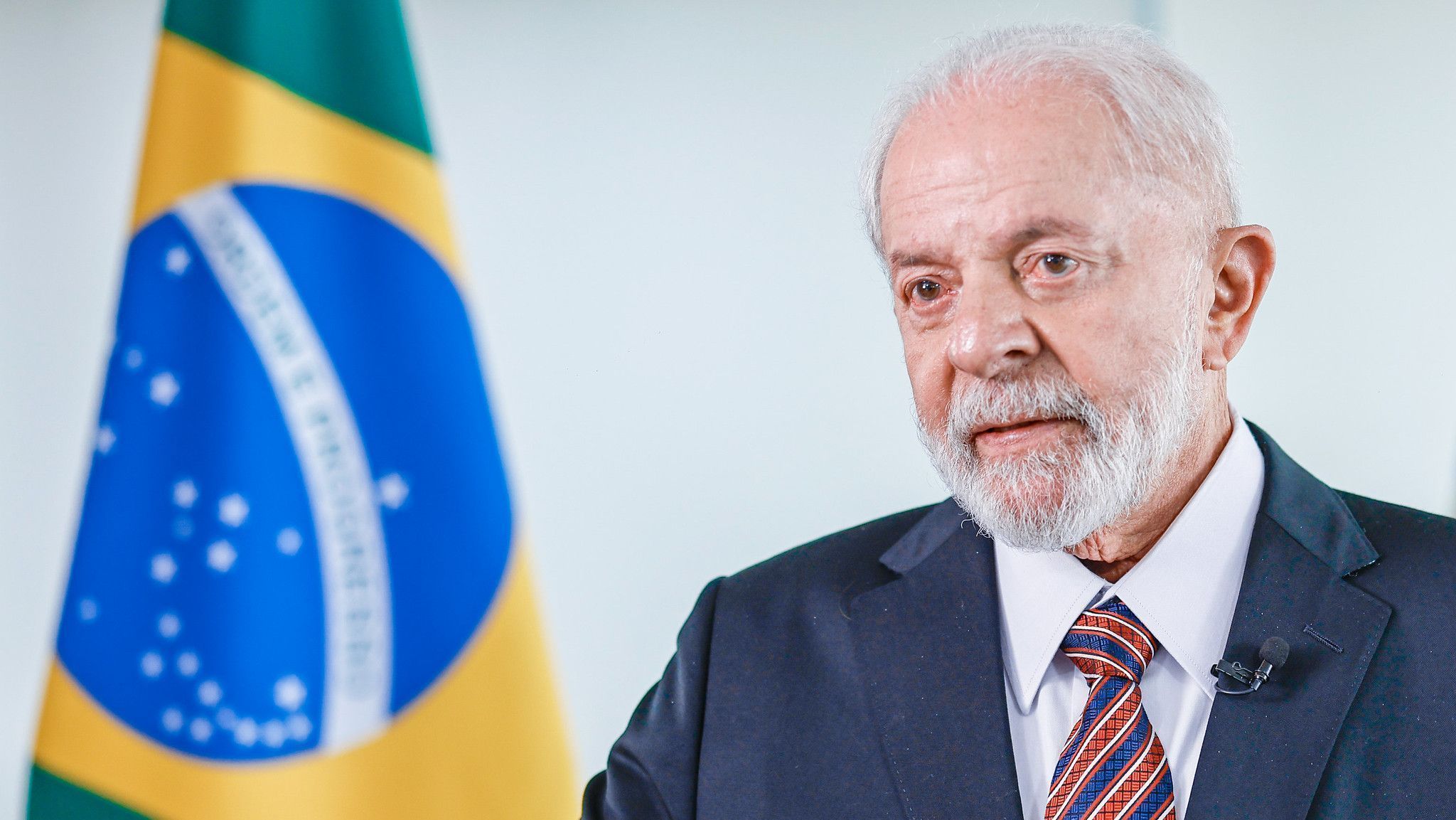 Lula se reúne com Lewandowski e outros seis ministros que foram governadores para discutir PEC da Segurança Pública