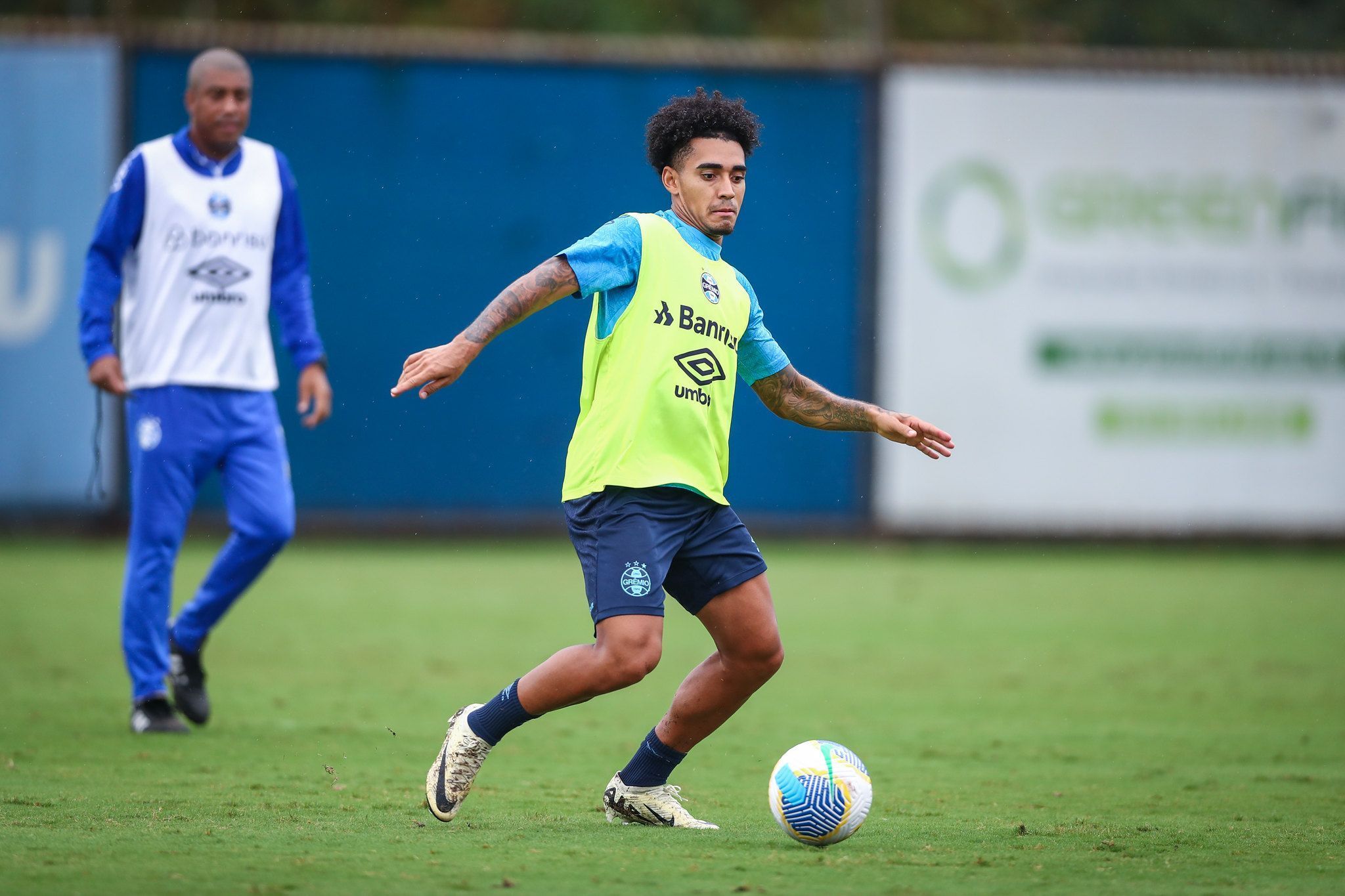 Grêmio x Athletico: prováveis escalações para o Brasileirão