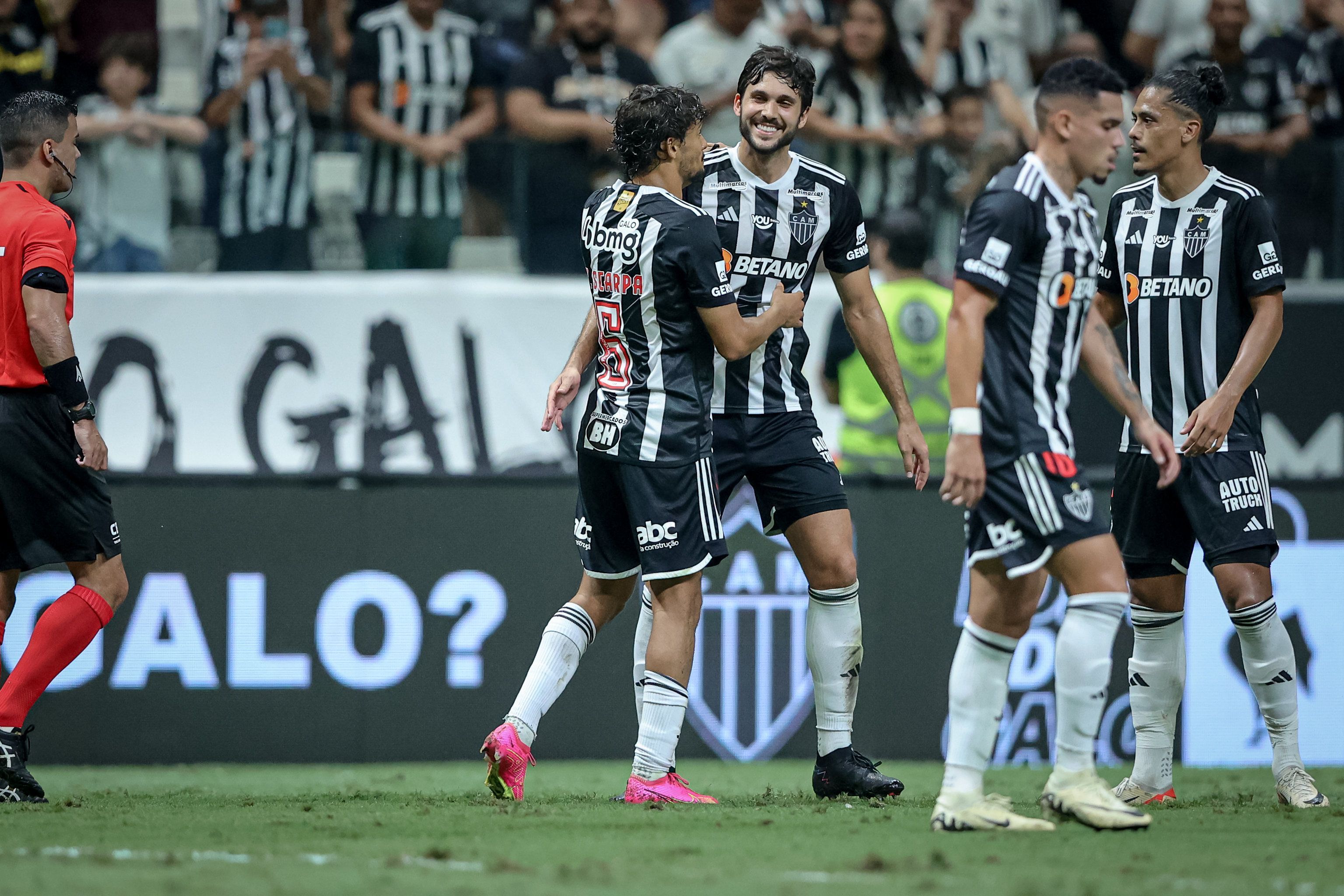 Sem Hulk, Atlético encara lanterna Cuiabá em busca do G-4 do Brasileirão