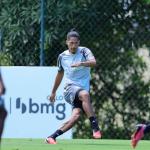 Atlético: Lemos aposta em 'estilo Milito' como trunfo na Copa Libertadores