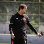Saiba quem é o mineiro Rafael Paiva, que comandará o Vasco de forma interina