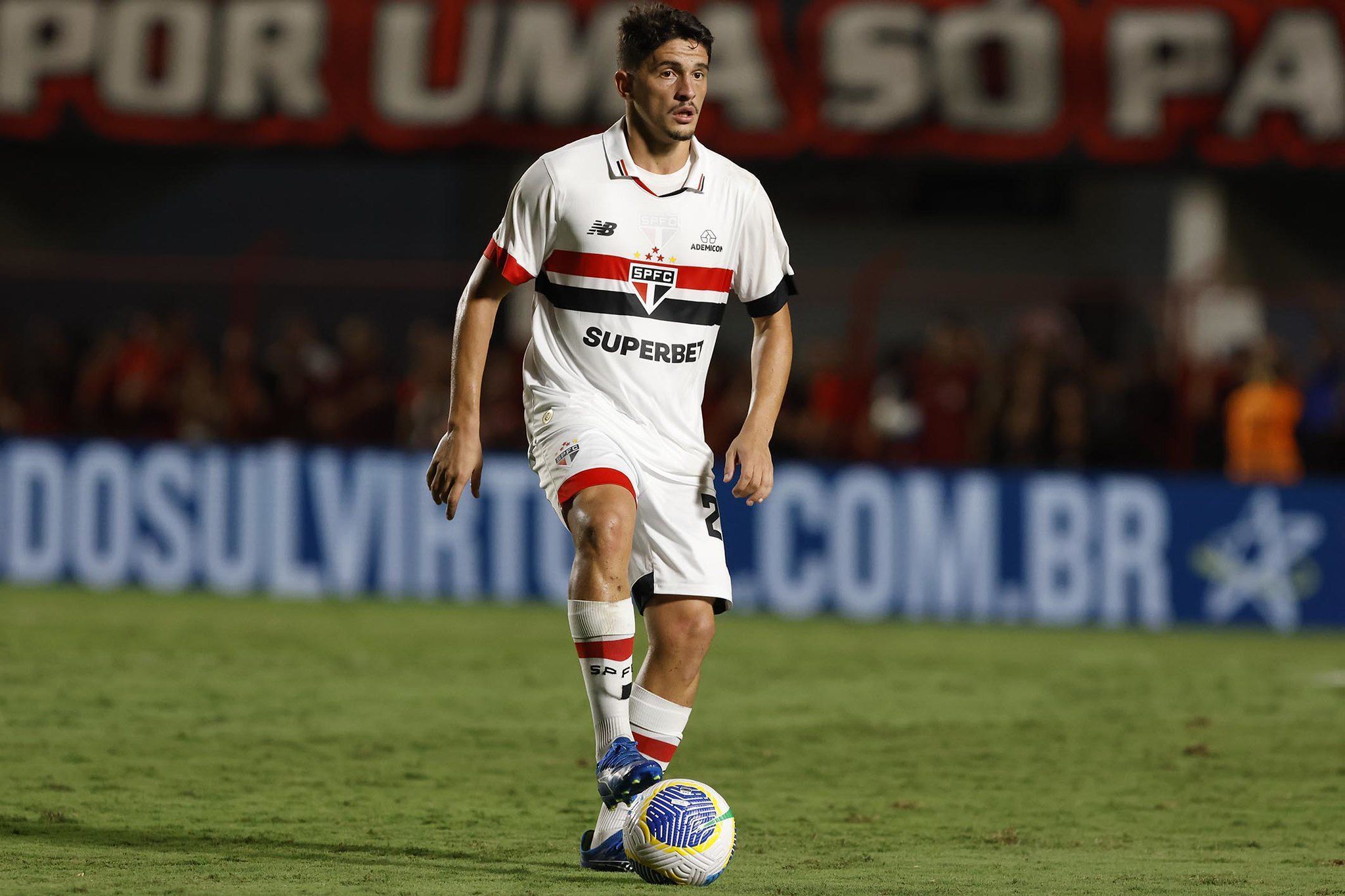Lesão de Pablo Maia preocupa no São Paulo, e jogador se manifesta