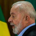 Lula diz que não viu o ato de Bolsonaro porque estava fotografando ninho de joão-de-barro