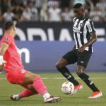 Botafogo enfrenta o Universitario por vaga antecipada na Libertadores
