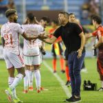 Coudet fala sobre desgaste do Inter e critica gramado após vitória sobre Delfín