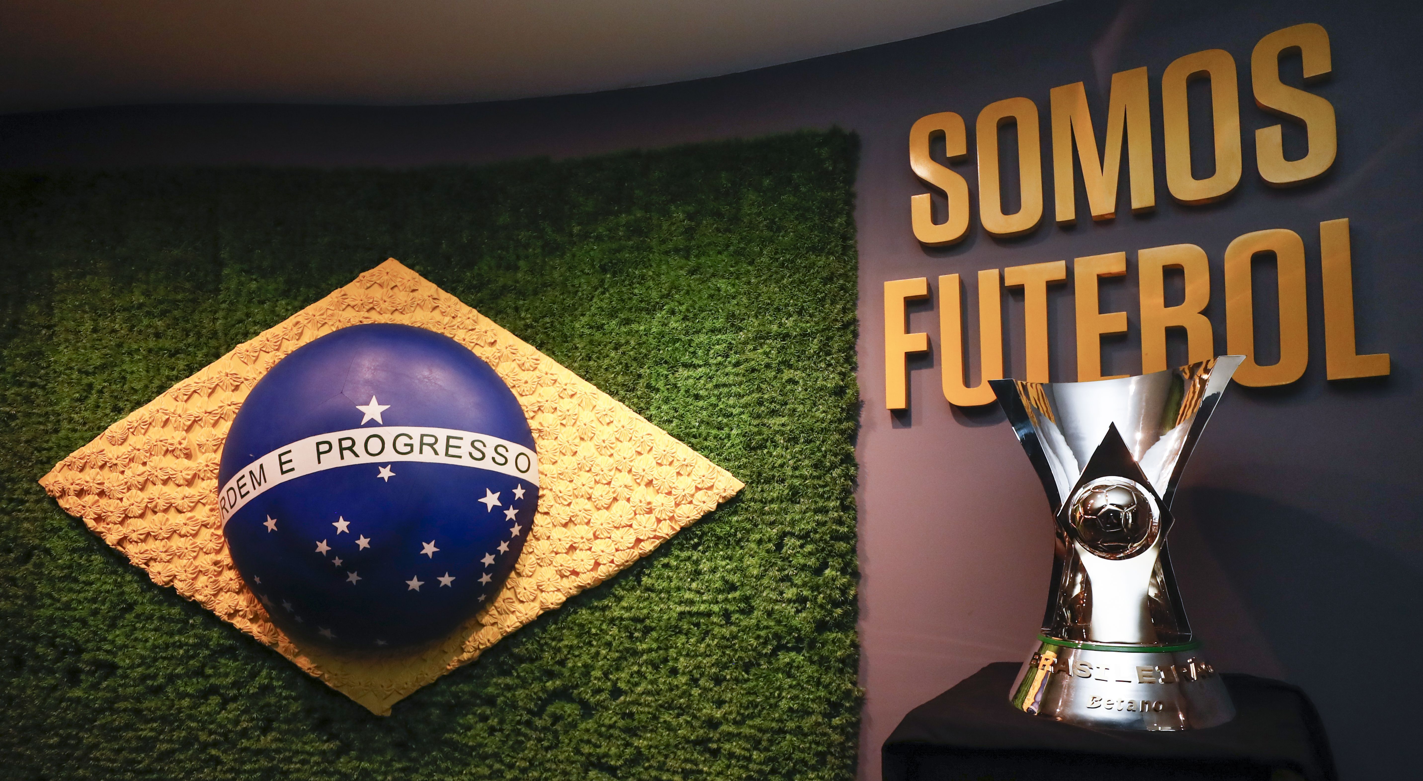Pentacampeão mundial crava destino de gigantes na luta contra o Z4 no Brasileiro