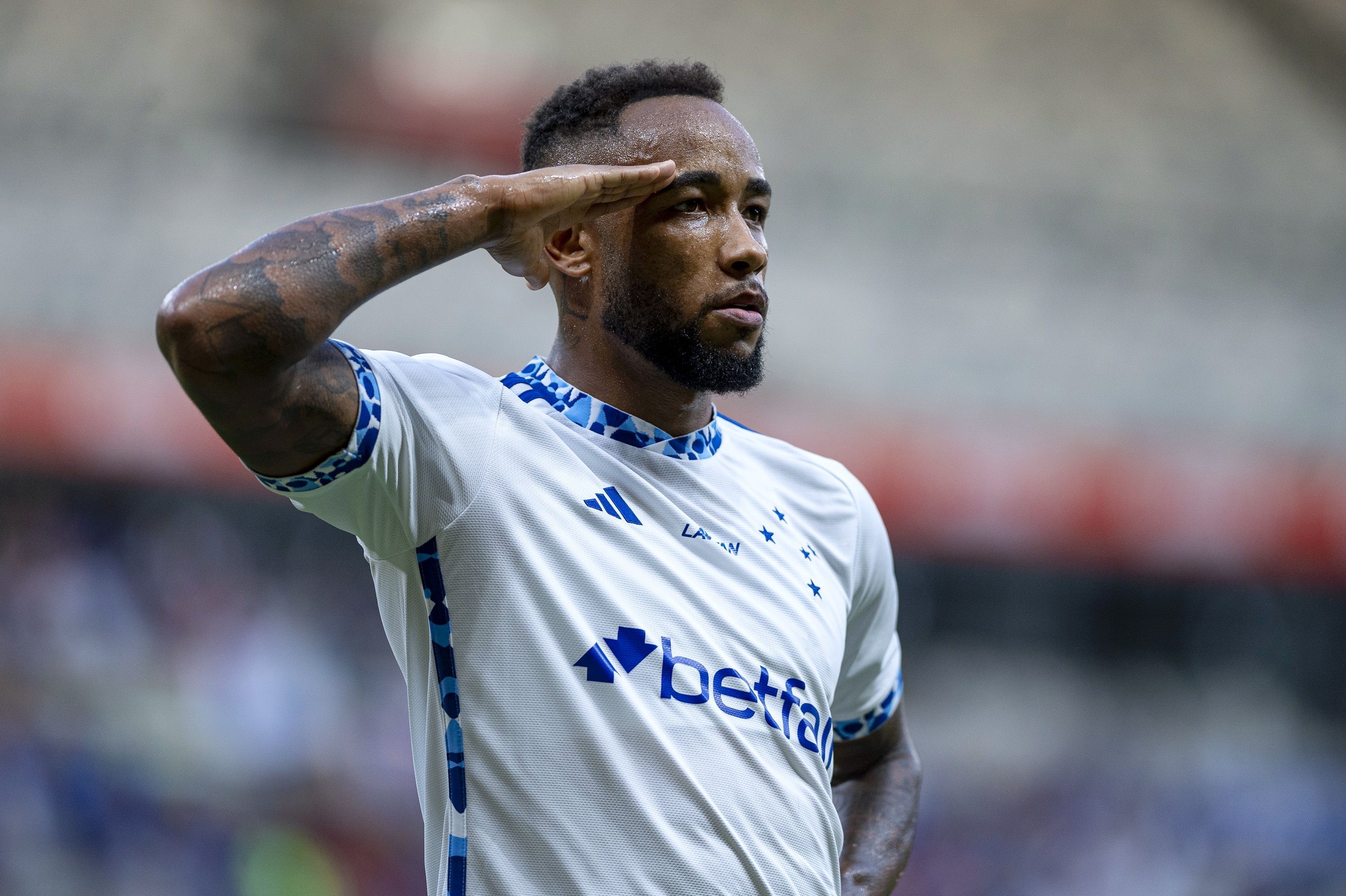 Ex-atacante do Cruzeiro rasga elogios a Rafa Silva: 'Sempre me encantou'