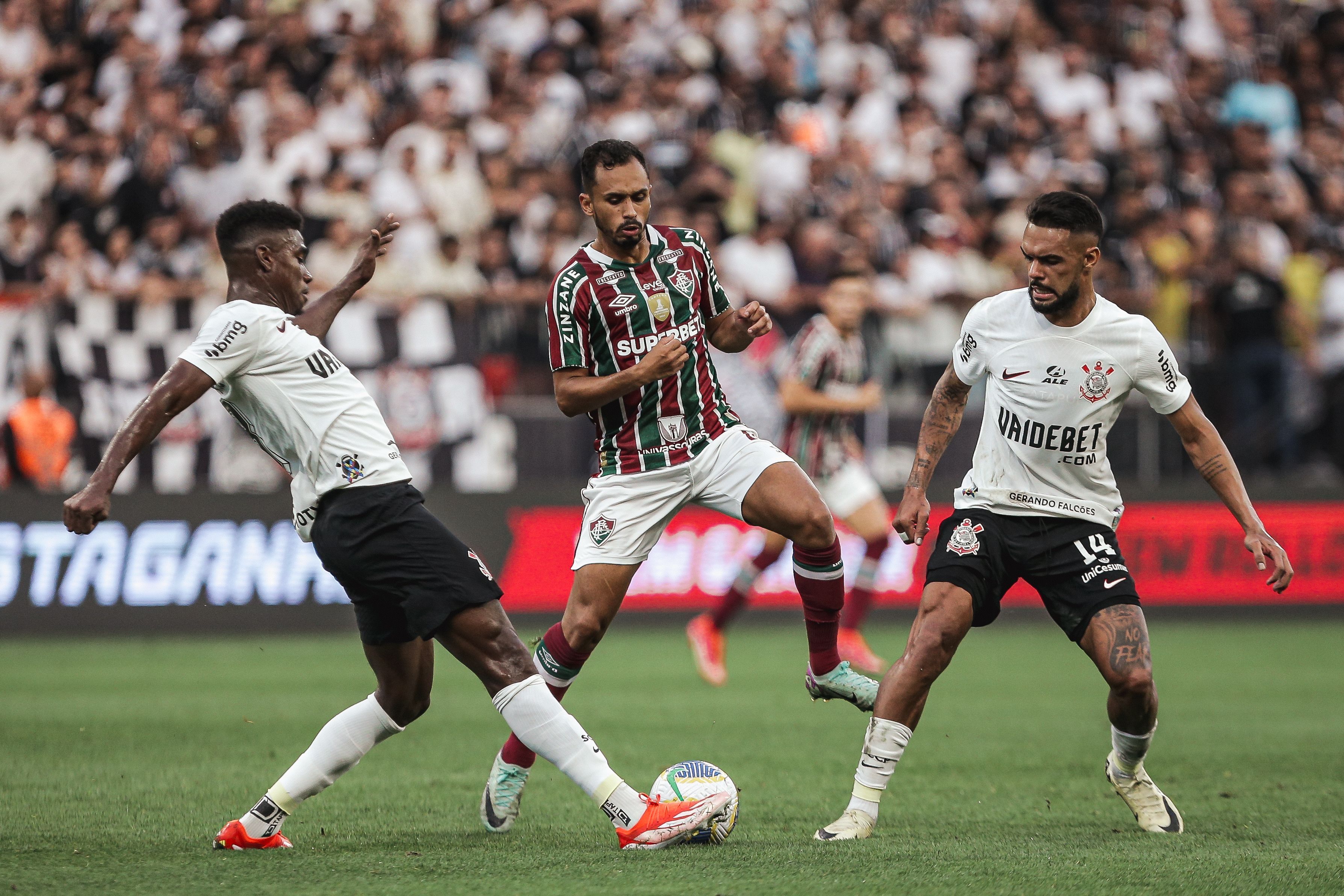 Fluminense x Corinthians: veja os prováveis times pelo Campeonato Brasileiro