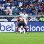 Mateus Vital passará por cirurgia no ombro e vira desfalque no Cruzeiro